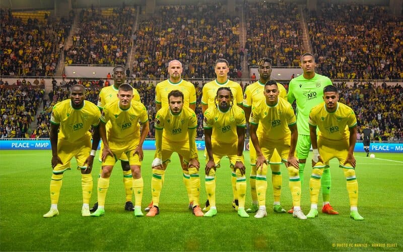 Vàng – xanh, hai gam màu làm nên linh hồn của FC Nantes