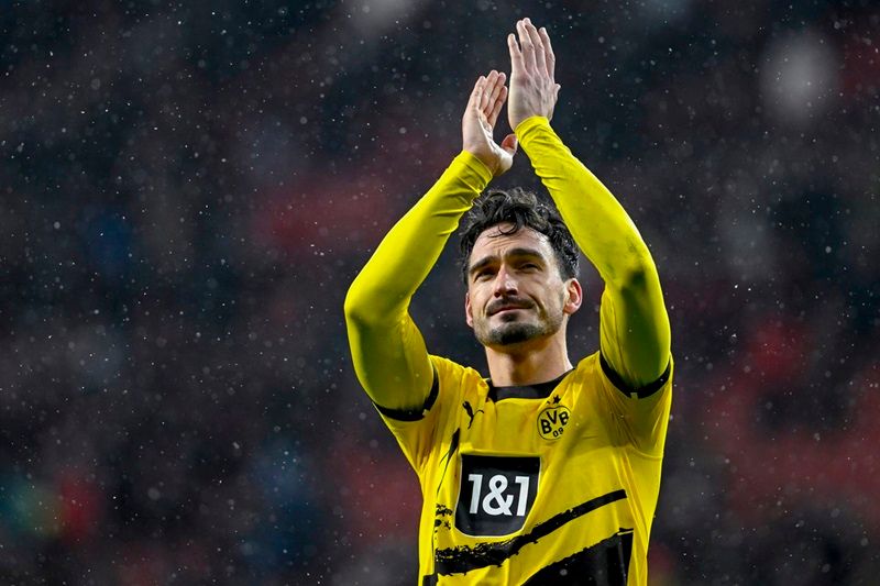 Mats Hummels trong màu áo của Dortmund